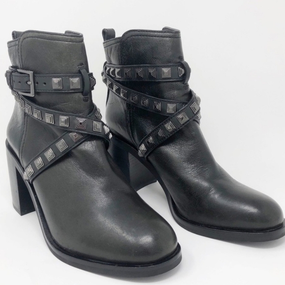 TORY BURCH Hastings Leather Ankle Black Boots SIZE 7 M - Picture 6 of 13